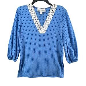 Sara Campbell Blouse Womens Small Blue Eyelet Lace V Neck Top Made in USA Casual
